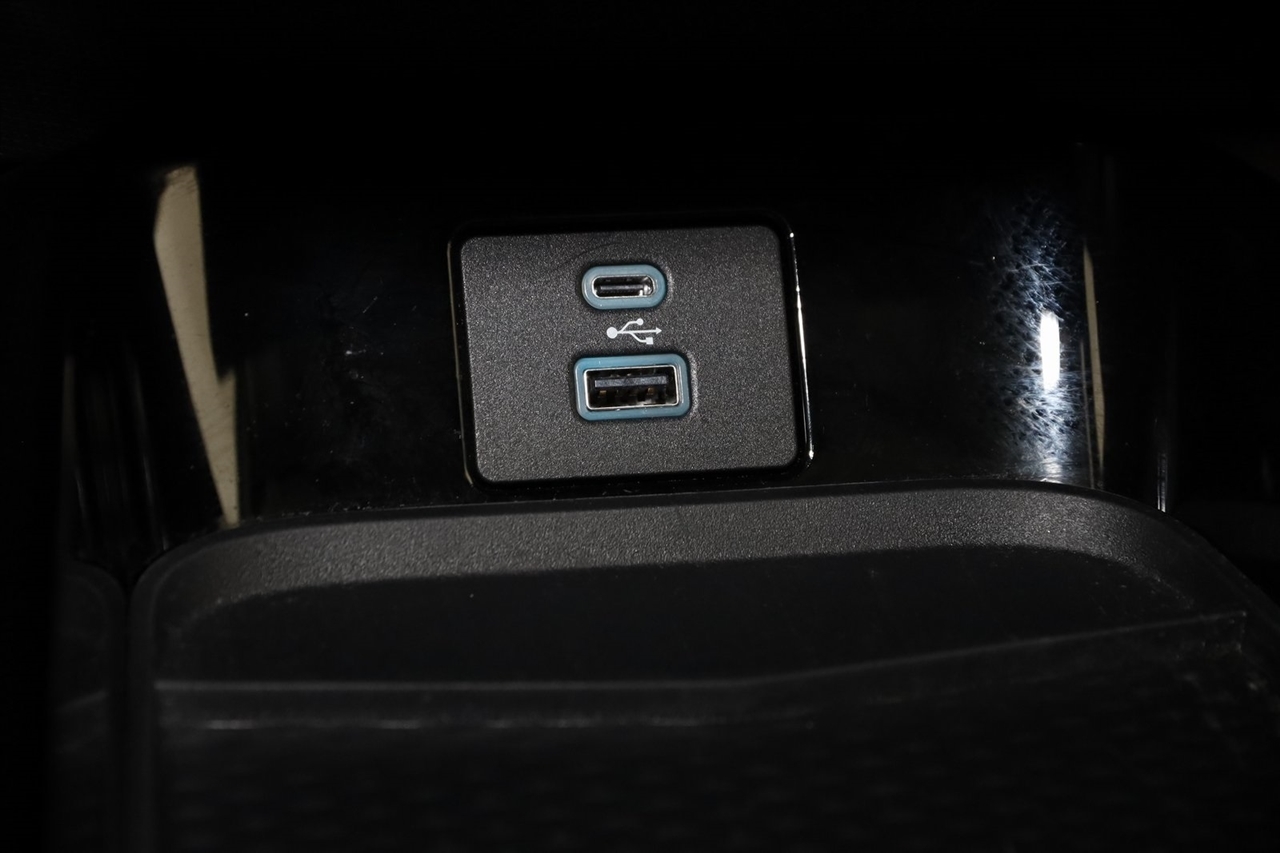 Ford Mustang Mach-E  2023