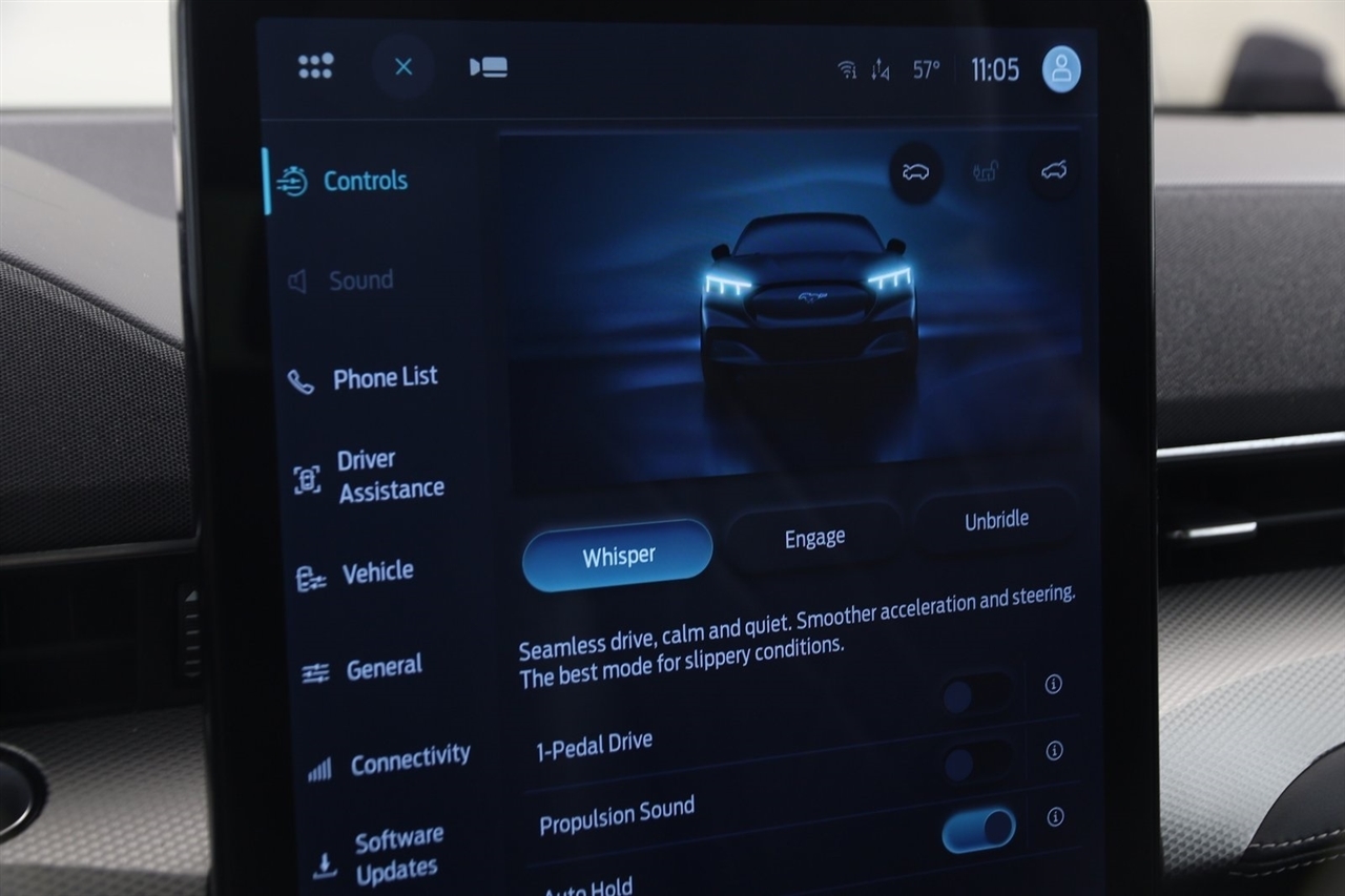 Ford Mustang Mach-E  2023