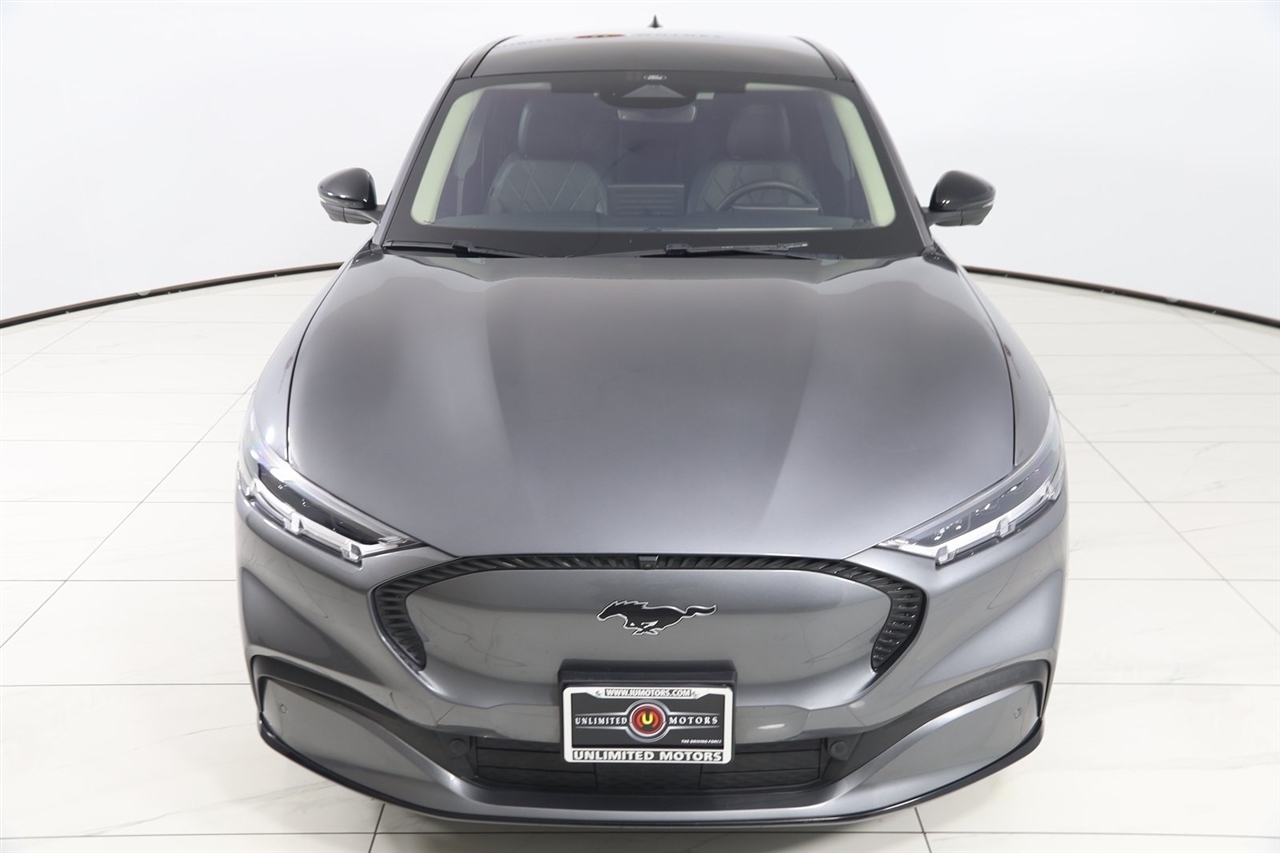 Ford Mustang Mach-E  2023