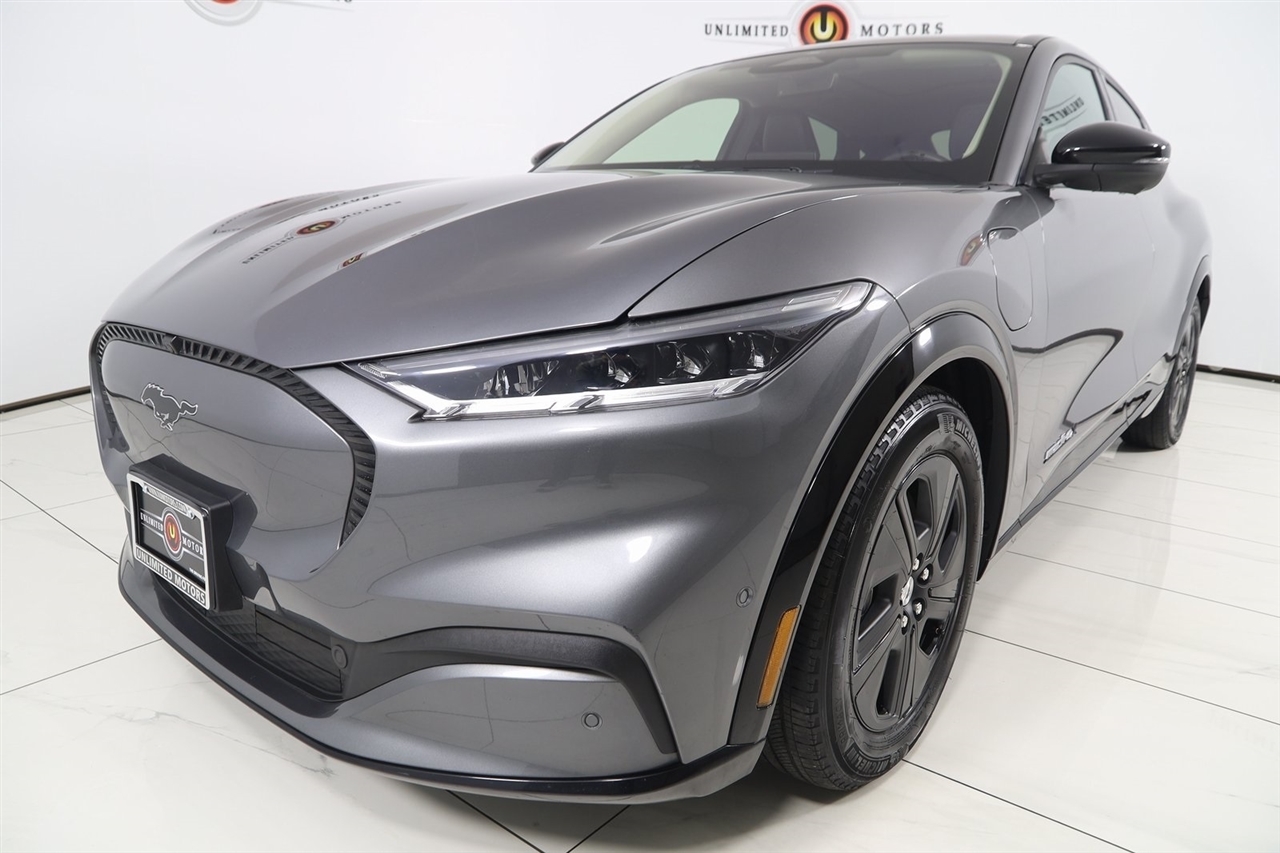 Ford Mustang Mach-E  2023