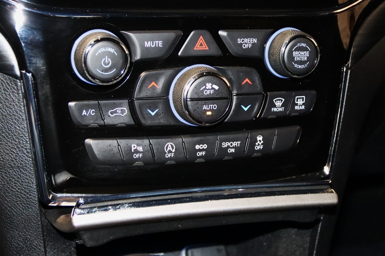 Jeep Grand Cherokee  2019