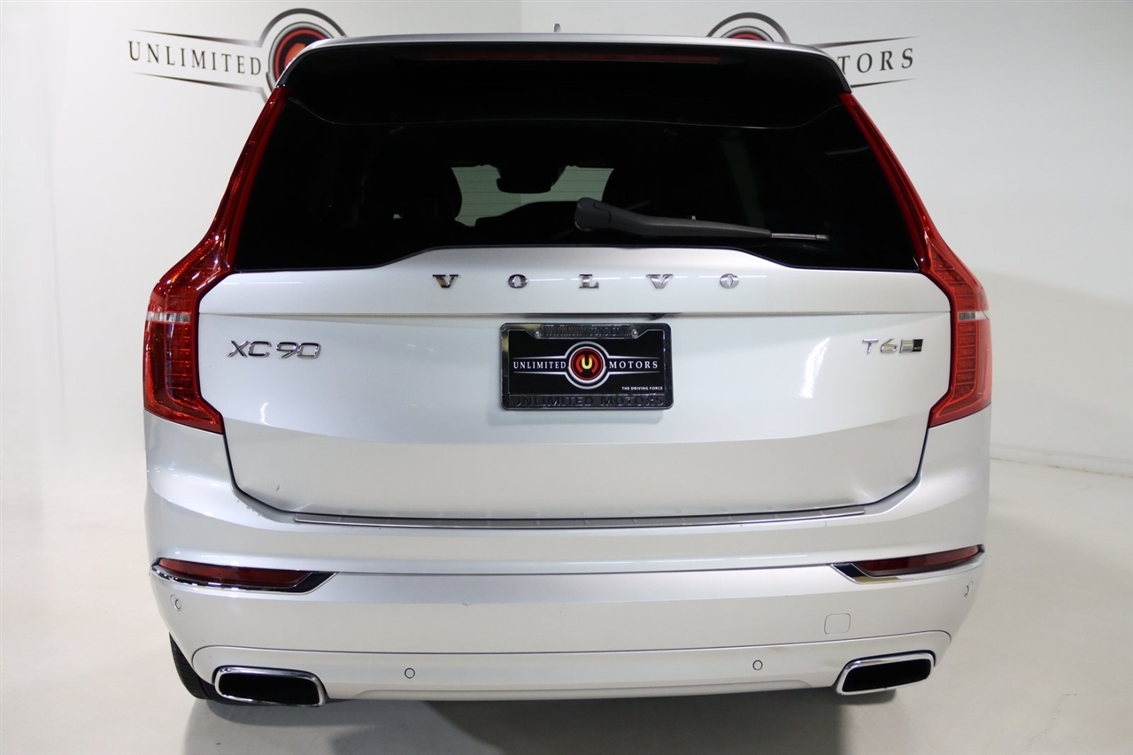Volvo XC90  2018