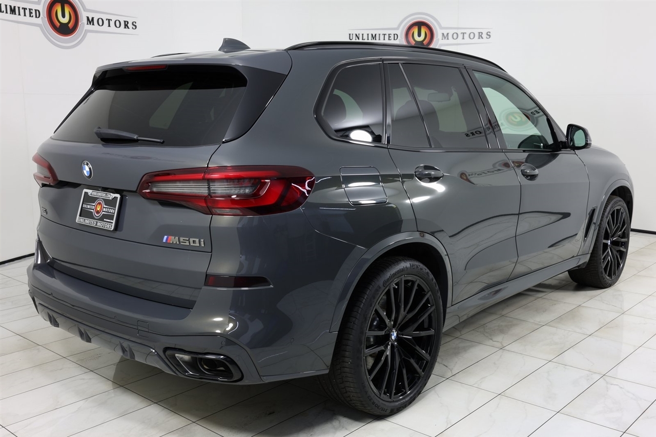BMW X5  2023