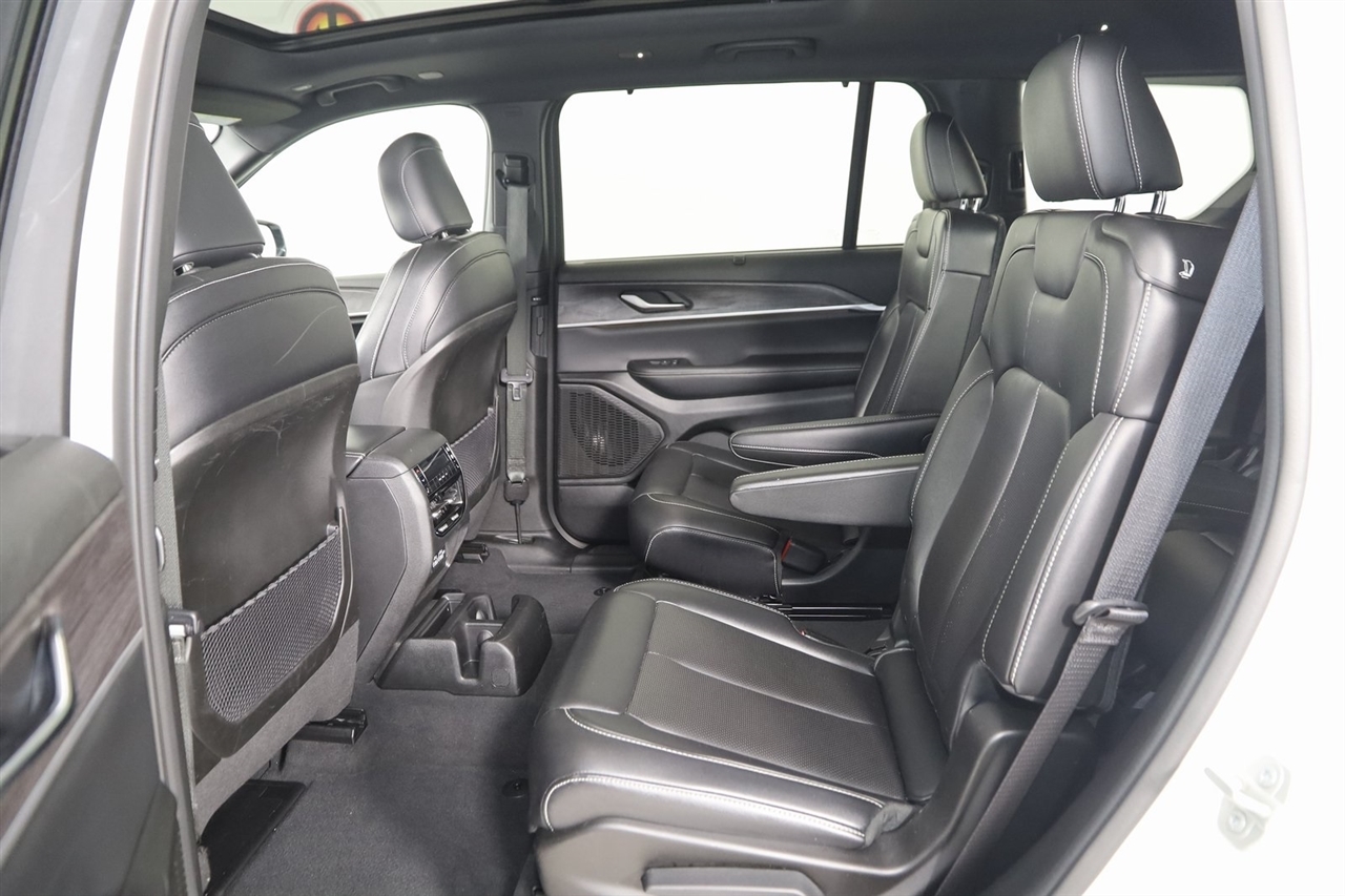 Jeep Grand Cherokee L  2024