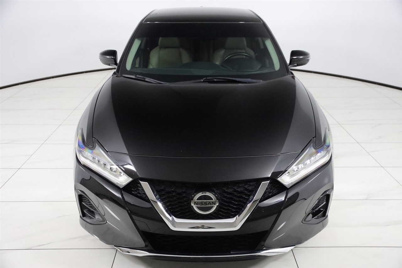 Nissan Maxima  2019