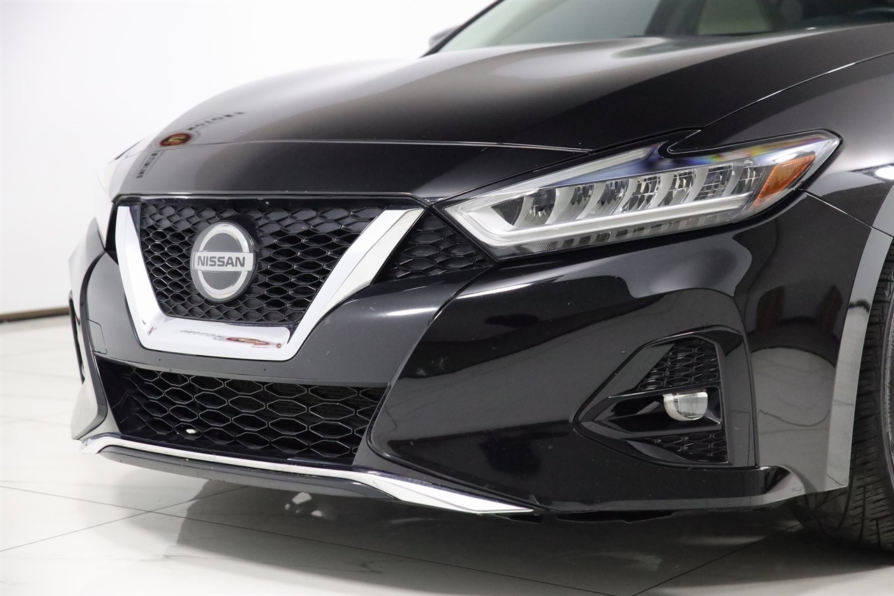 Nissan Maxima  2019