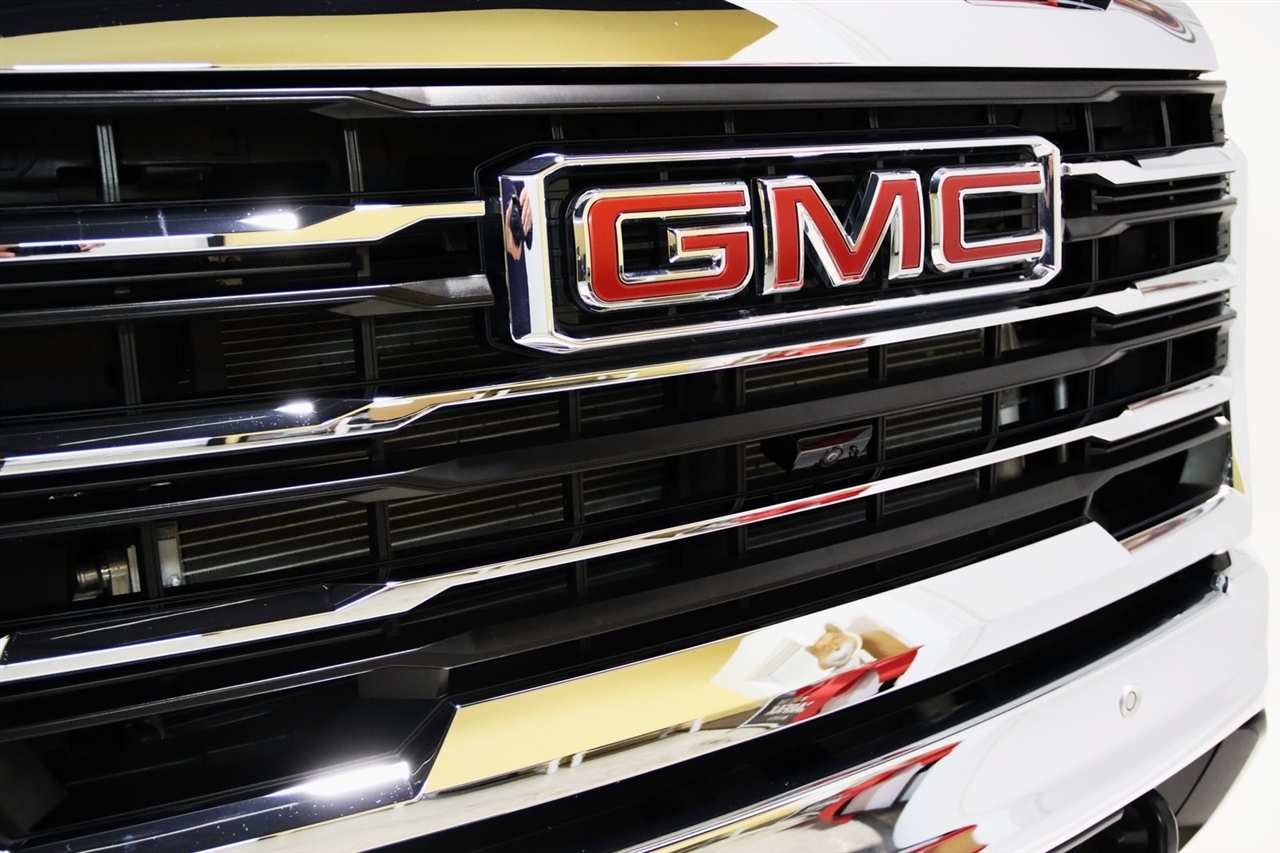 GMC Sierra 3500HD  2025