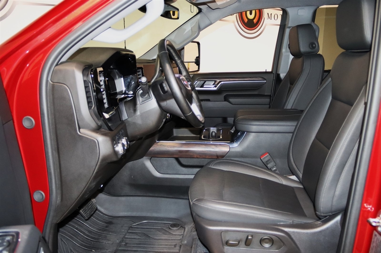 GMC Sierra 3500HD  2025