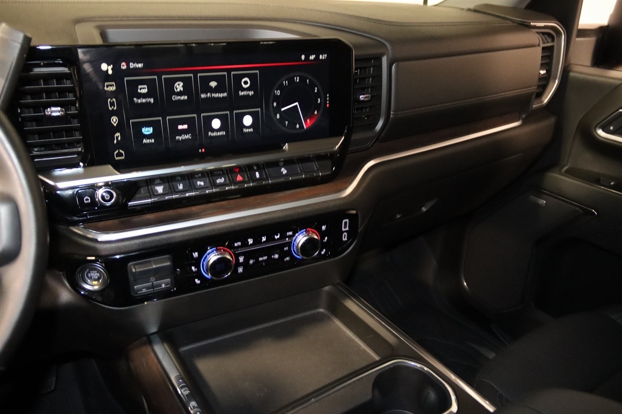 GMC Sierra 3500HD  2025