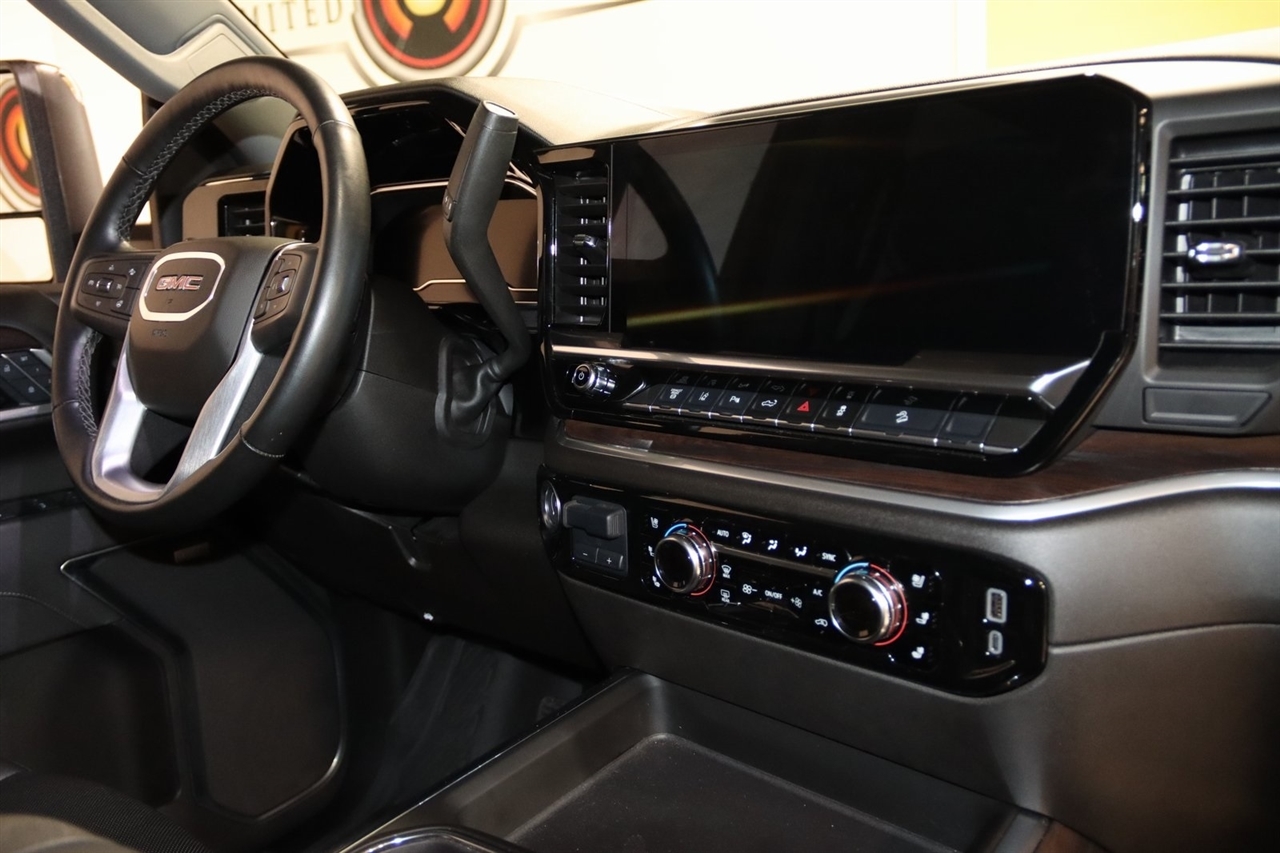 GMC Sierra 3500HD  2025