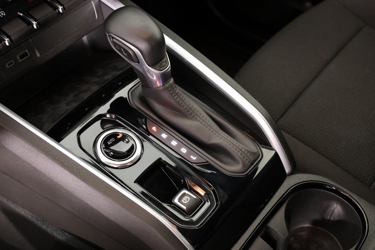 Chevrolet Colorado  2023