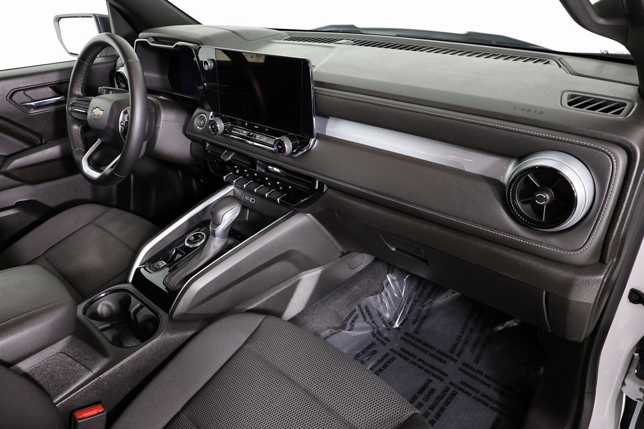 Chevrolet Colorado  2023