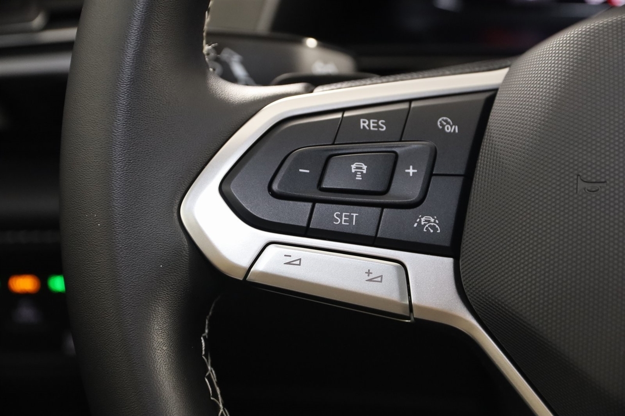 Volkswagen Atlas Cross Sport  2024