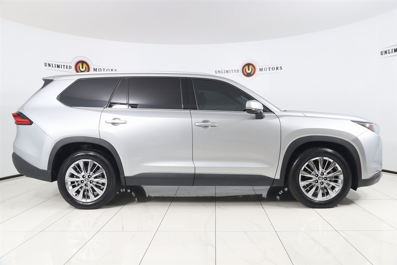 Toyota Grand Highlander  2024