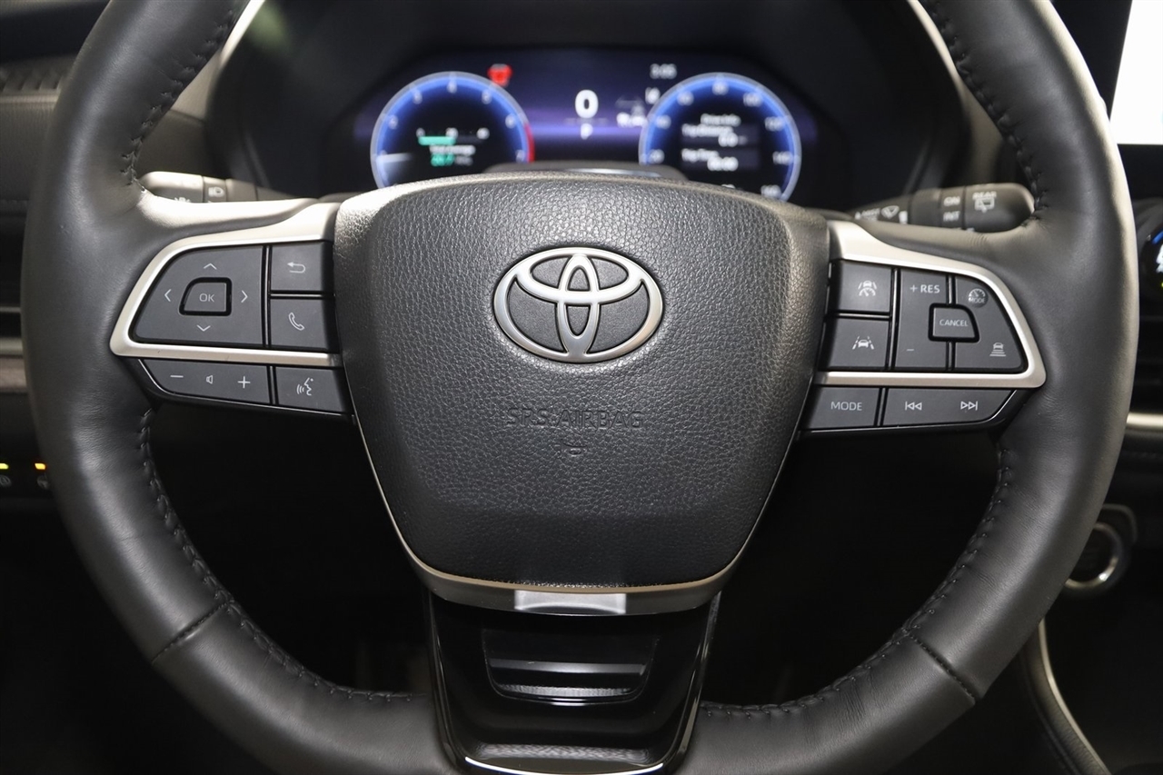 Toyota Grand Highlander  2024