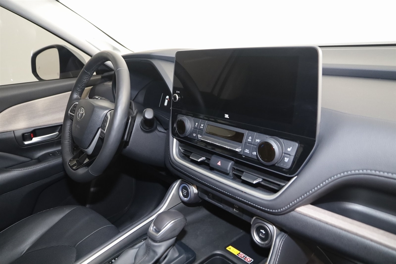 Toyota Grand Highlander  2024