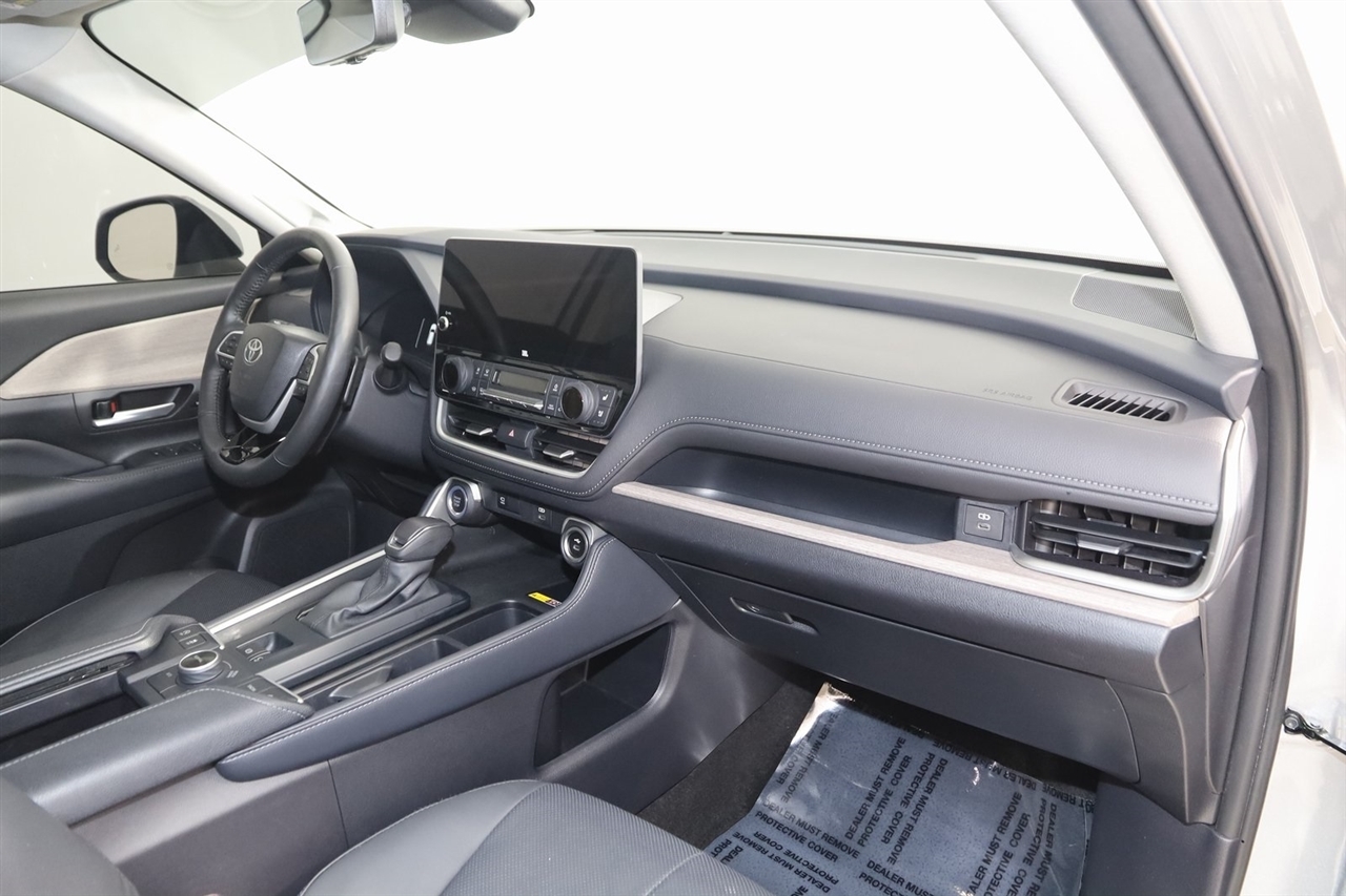 Toyota Grand Highlander  2024