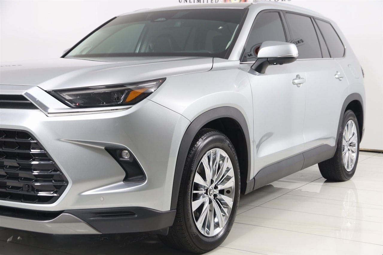 Toyota Grand Highlander  2024