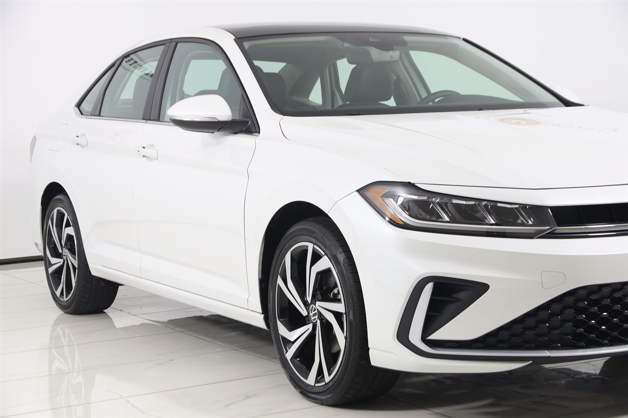 Volkswagen Jetta  2025