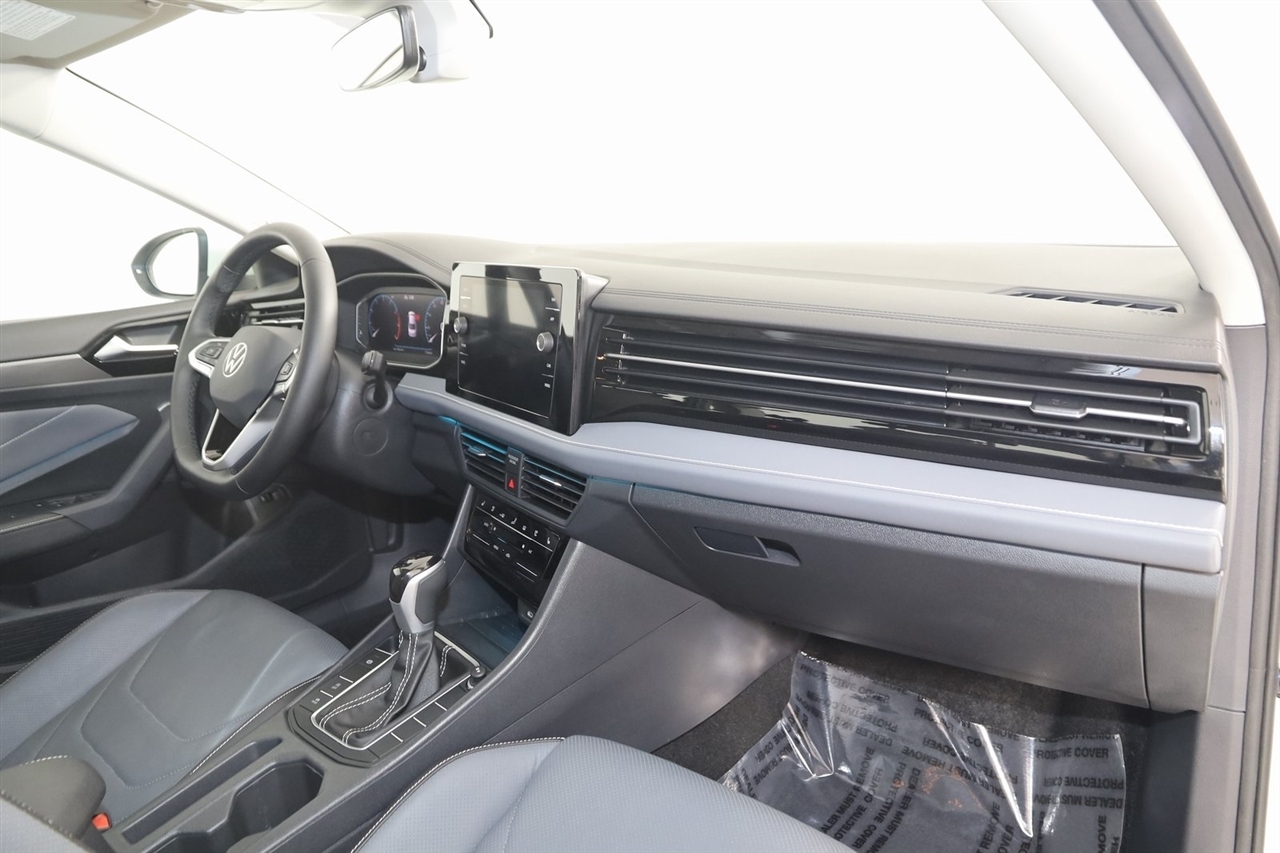 Volkswagen Jetta  2025