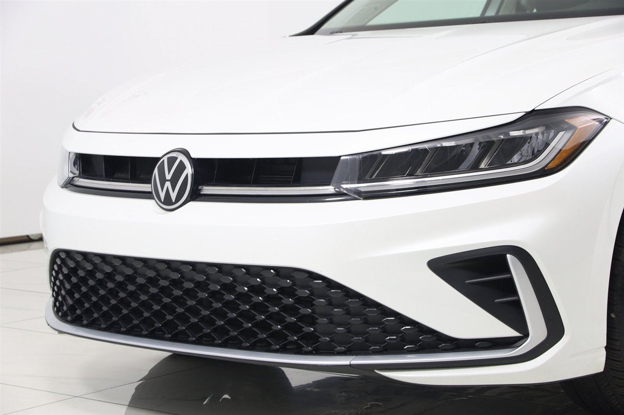 Volkswagen Jetta  2025