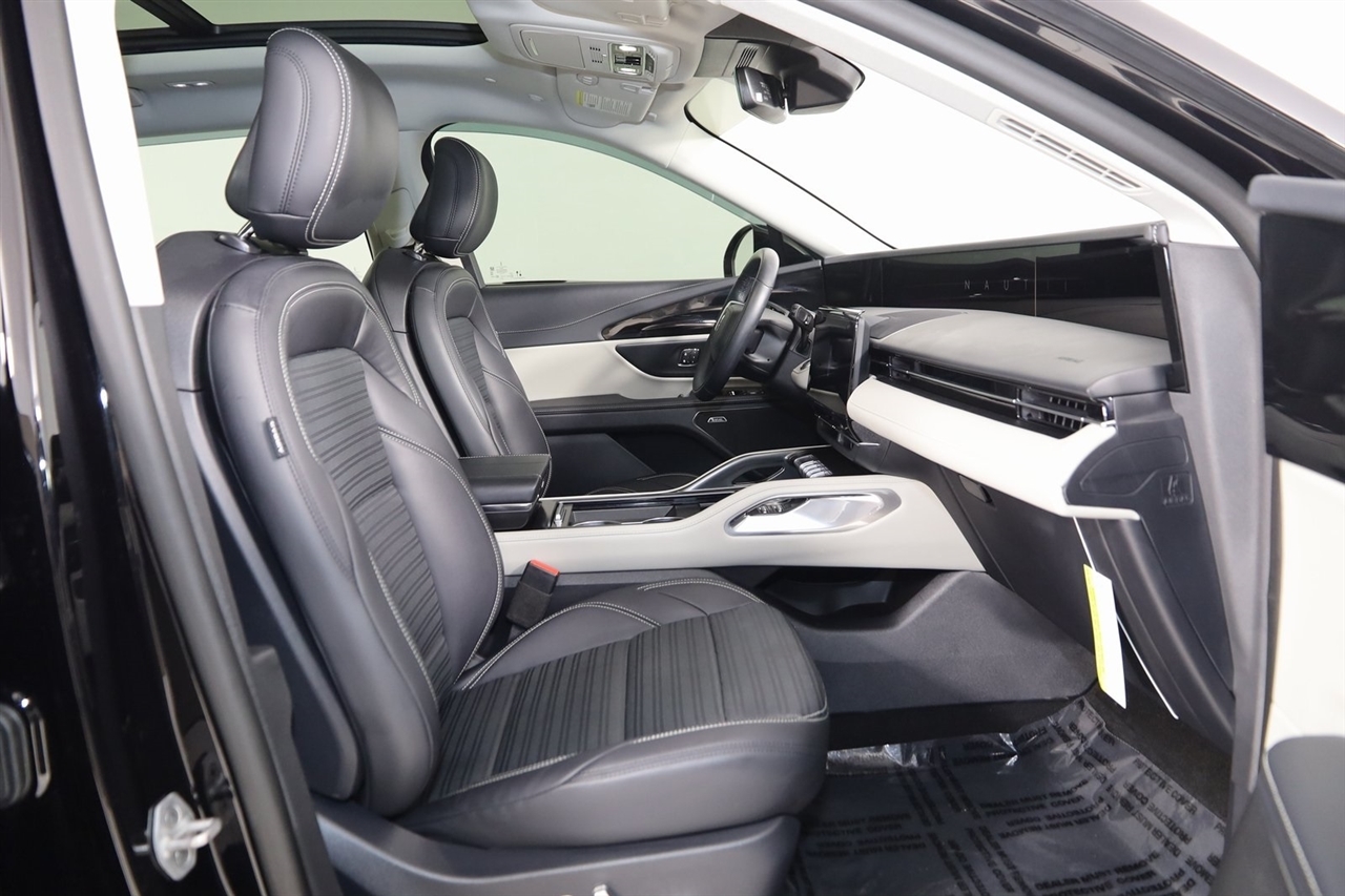 Lincoln Nautilus  2025