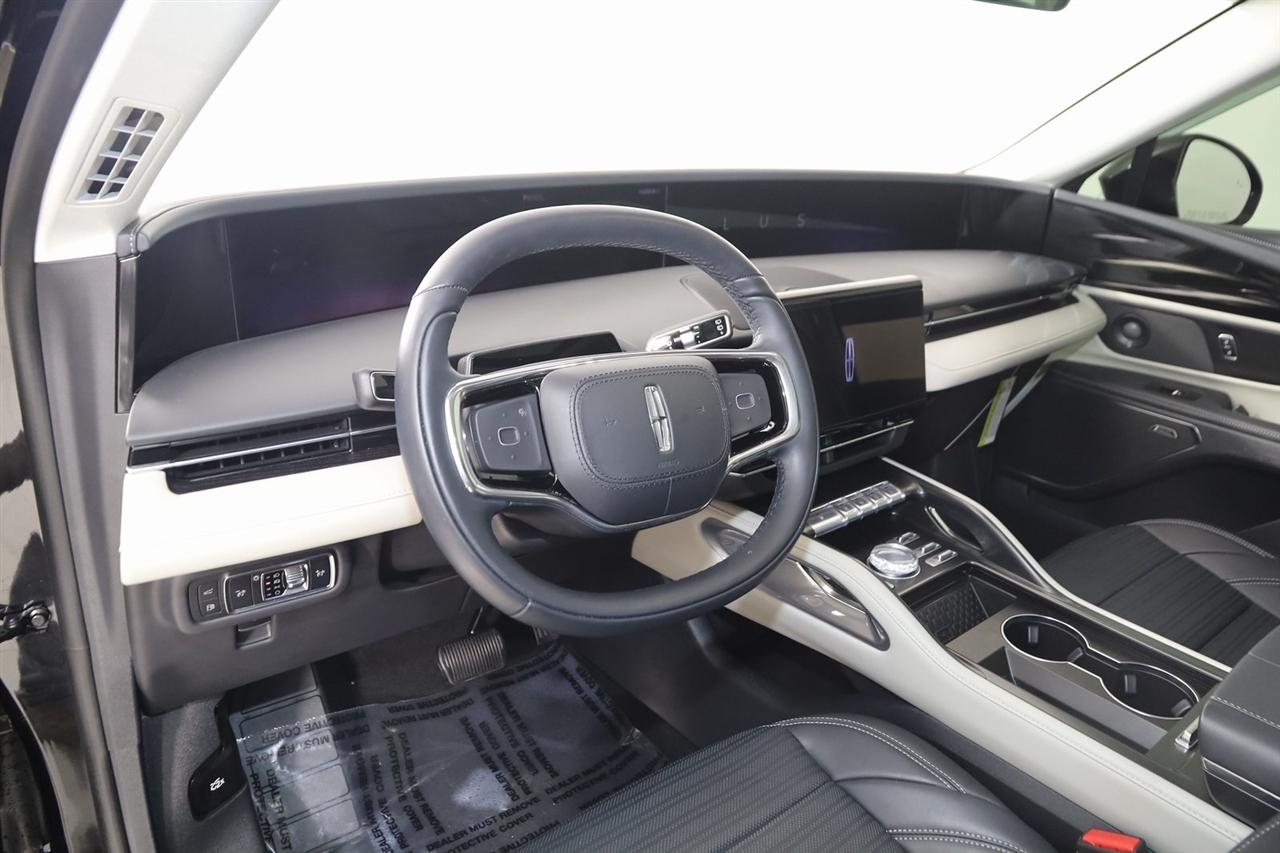 Lincoln Nautilus  2025