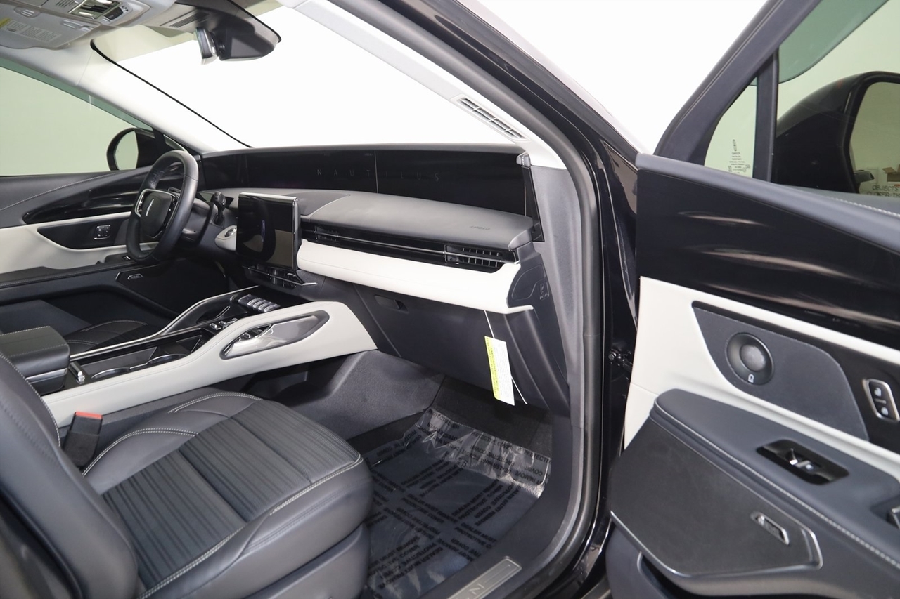 Lincoln Nautilus  2025