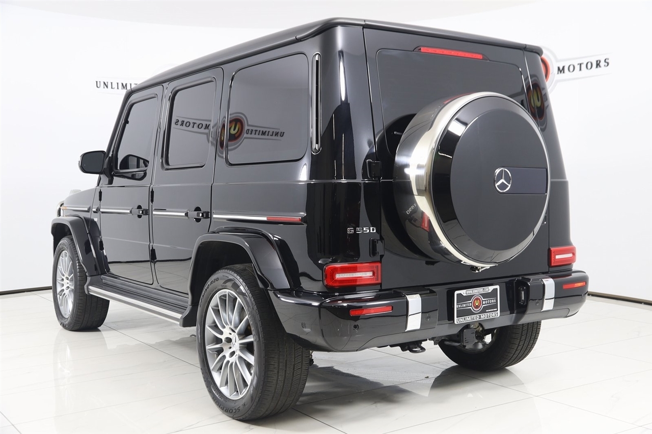 Mercedes-Benz G-Class  2023