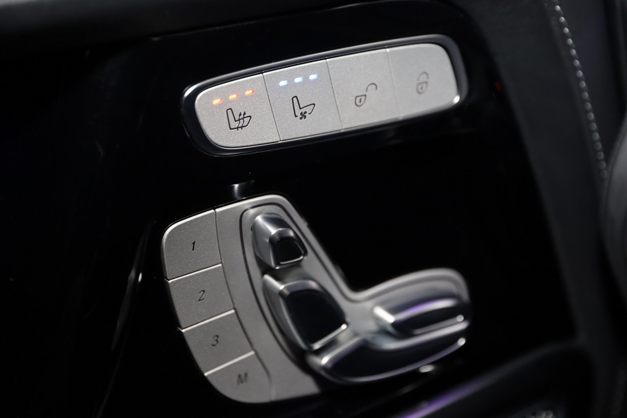 Mercedes-Benz G-Class  2023