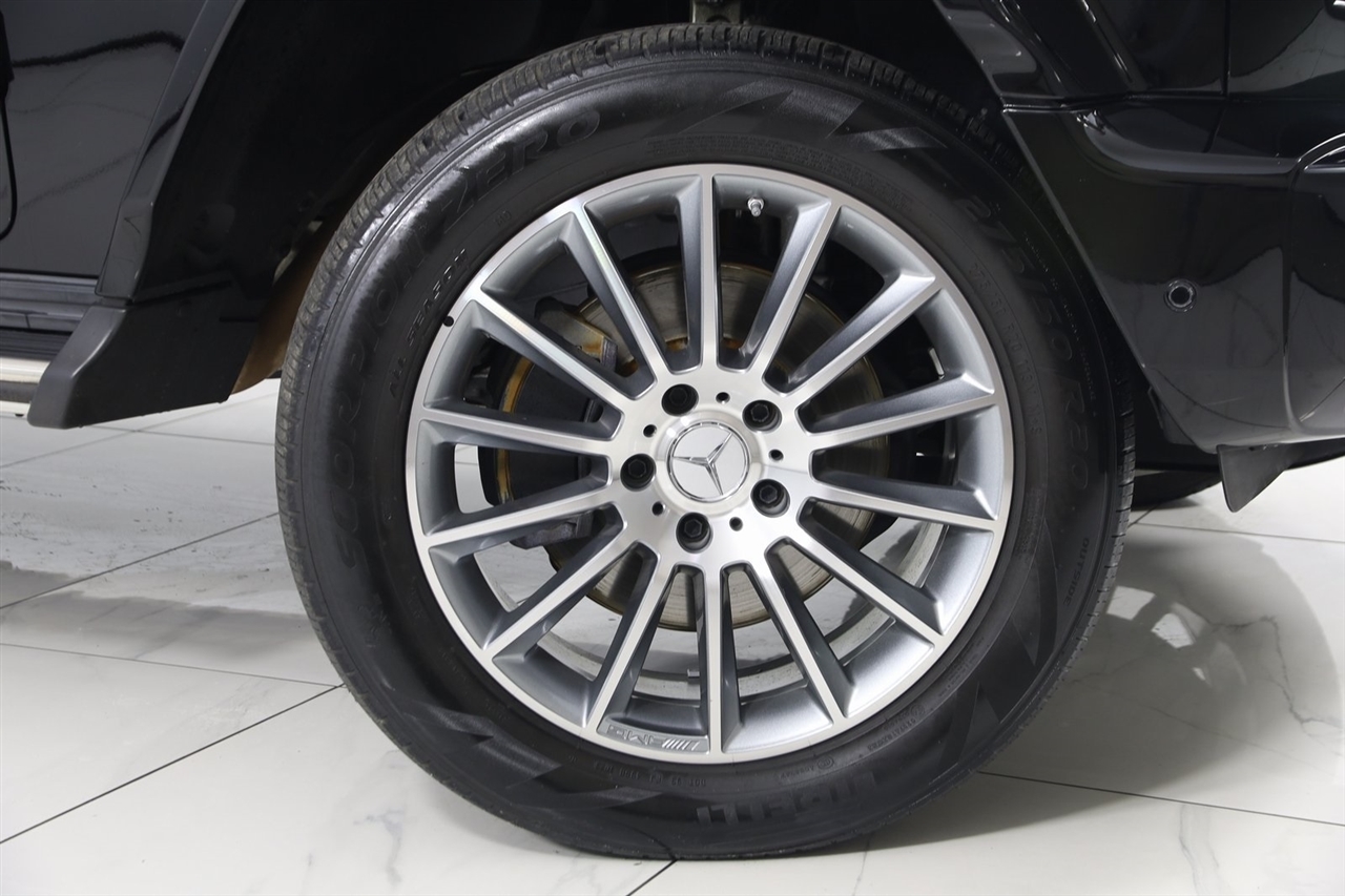 Mercedes-Benz G-Class  2023