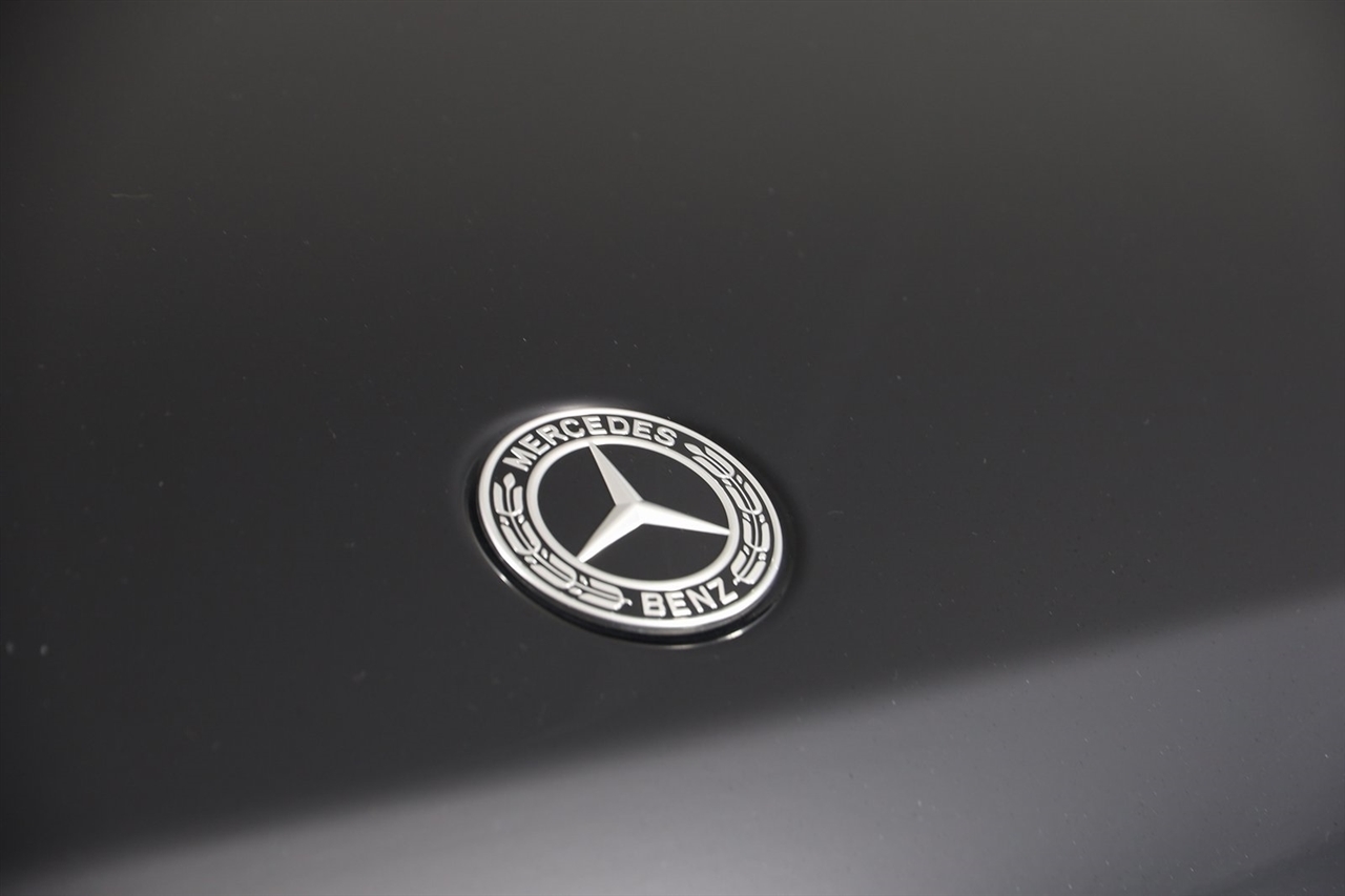 Mercedes-Benz G-Class  2023