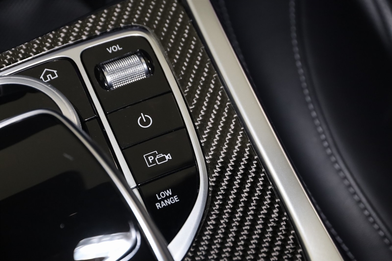 Mercedes-Benz G-Class  2023