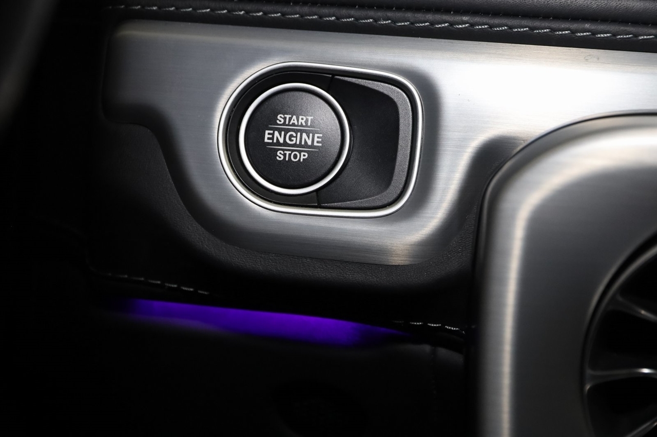 Mercedes-Benz G-Class  2023