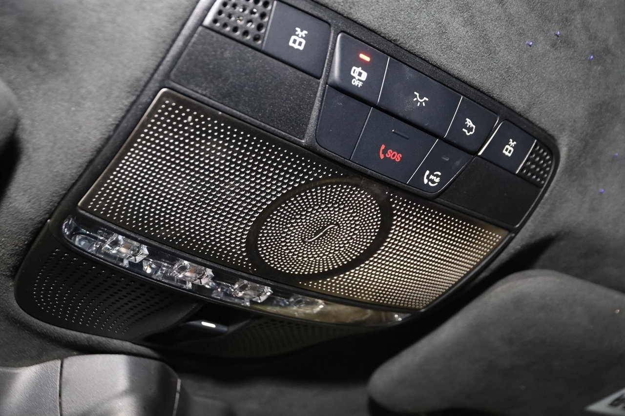 Mercedes-Benz G-Class  2023