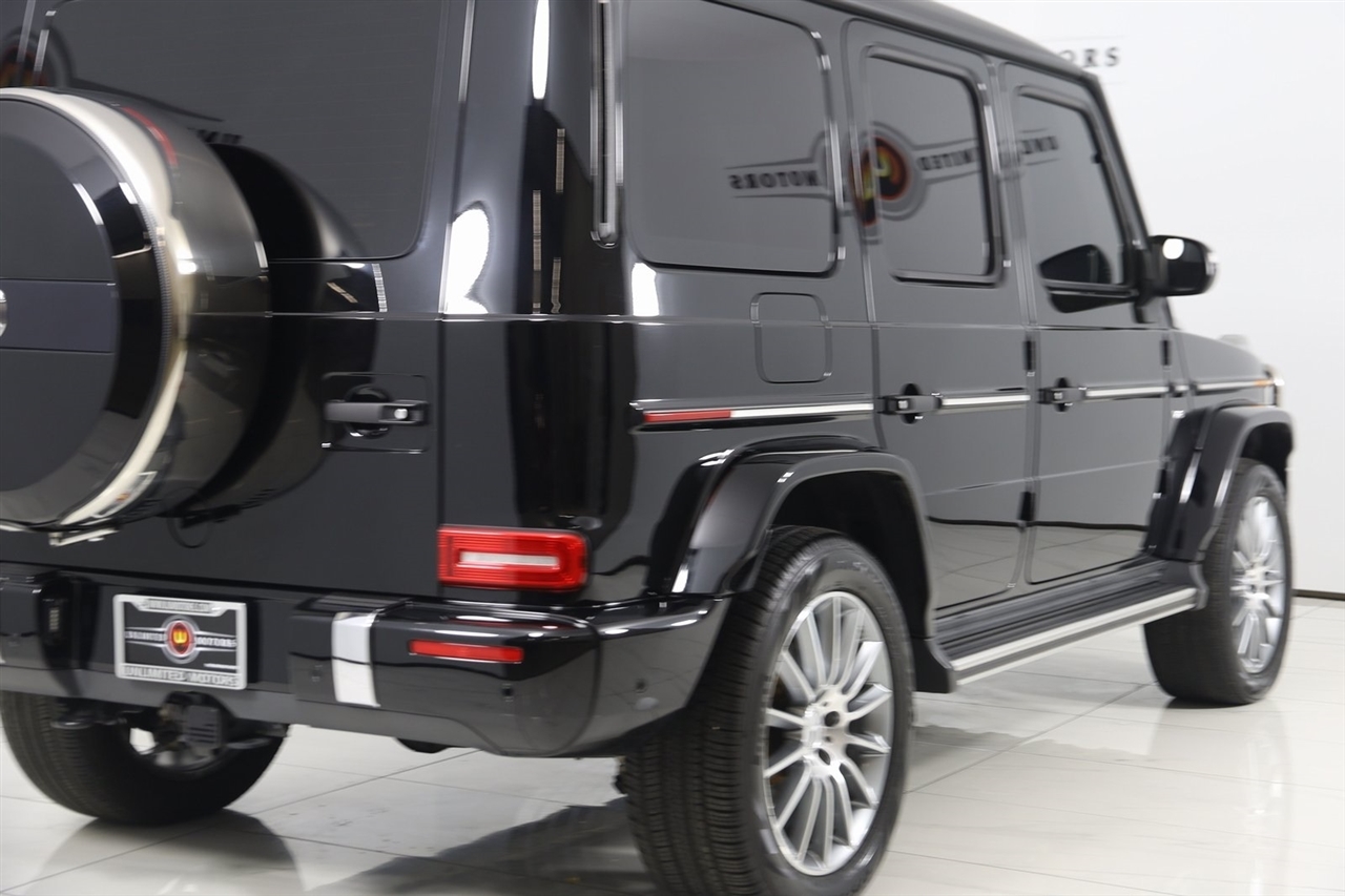 Mercedes-Benz G-Class  2023