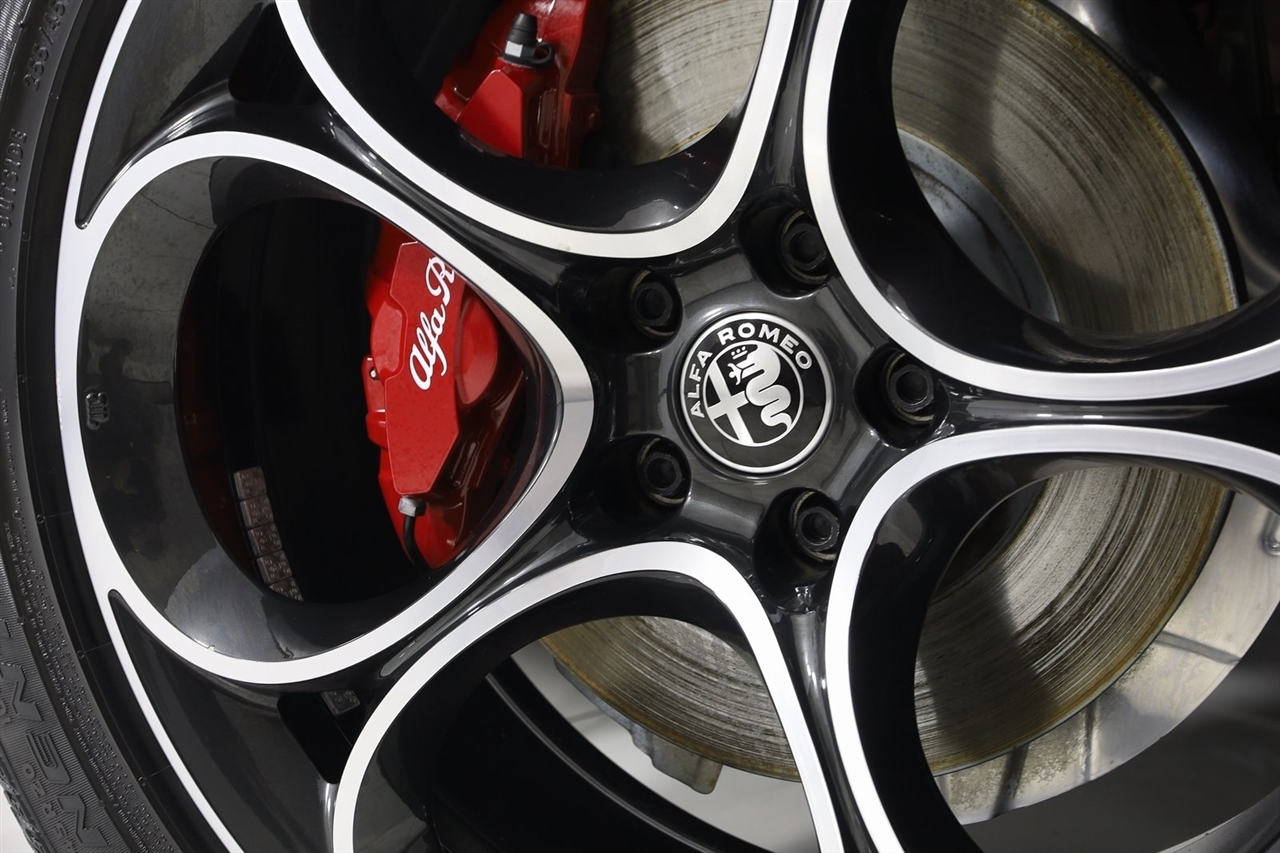 Alfa Romeo Stelvio  2022