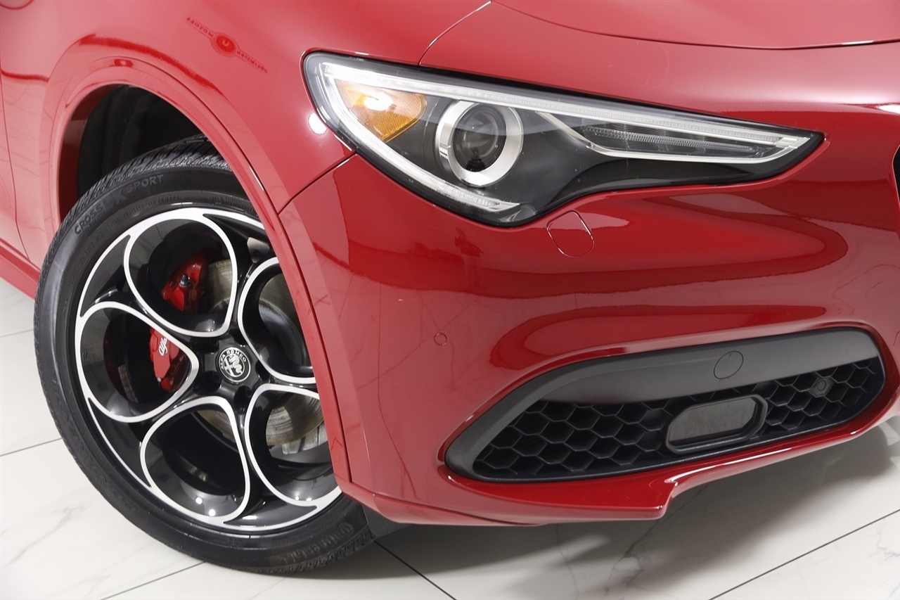 Alfa Romeo Stelvio  2022