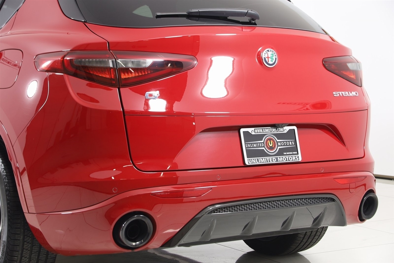 Alfa Romeo Stelvio  2022