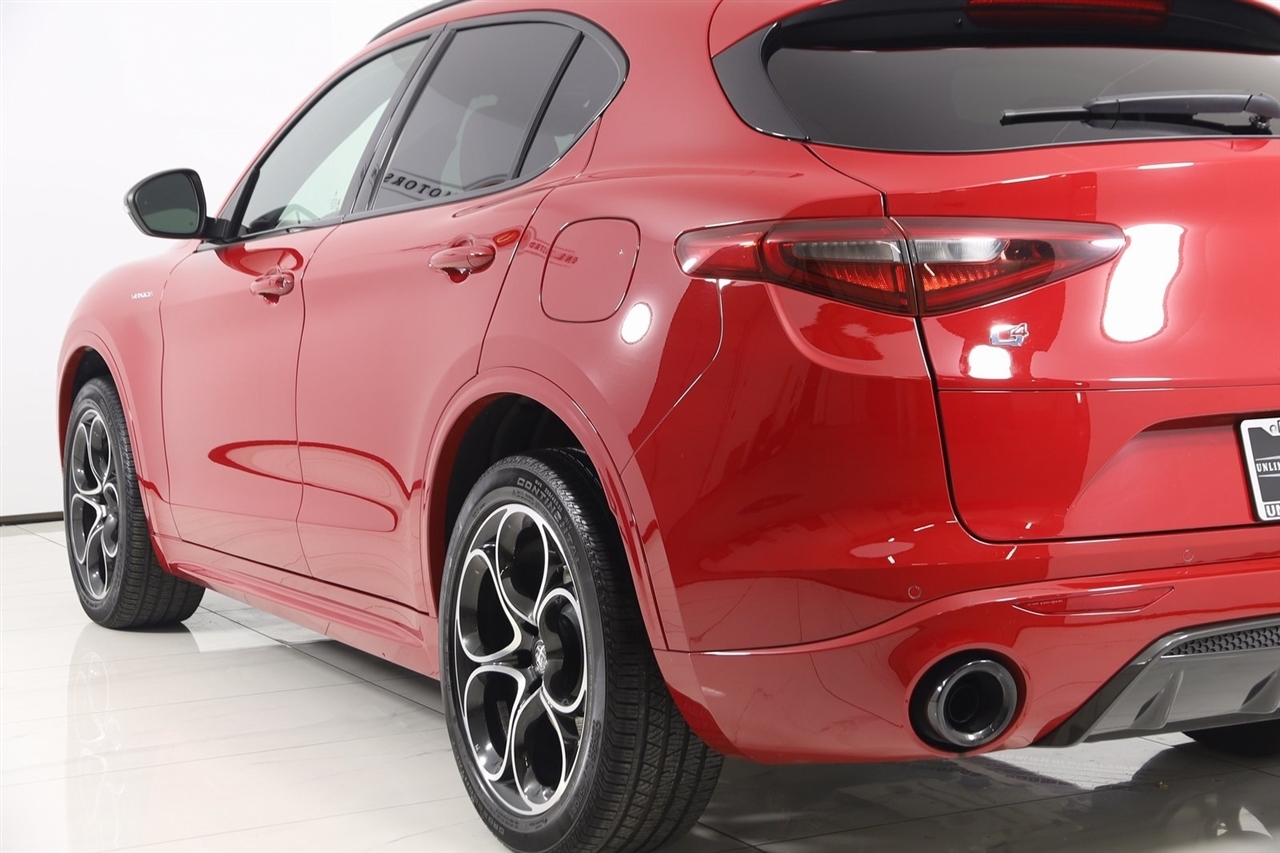 Alfa Romeo Stelvio  2022