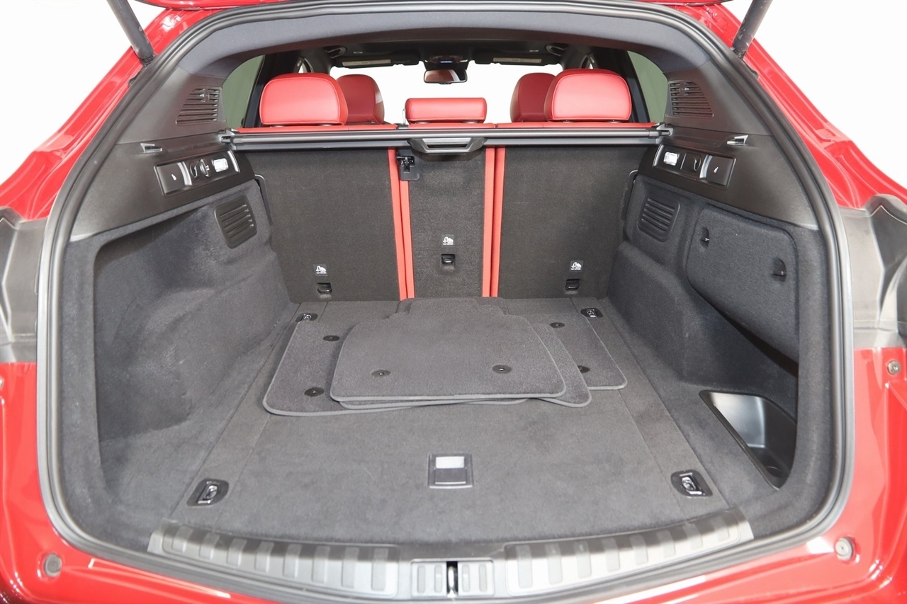 Alfa Romeo Stelvio  2022