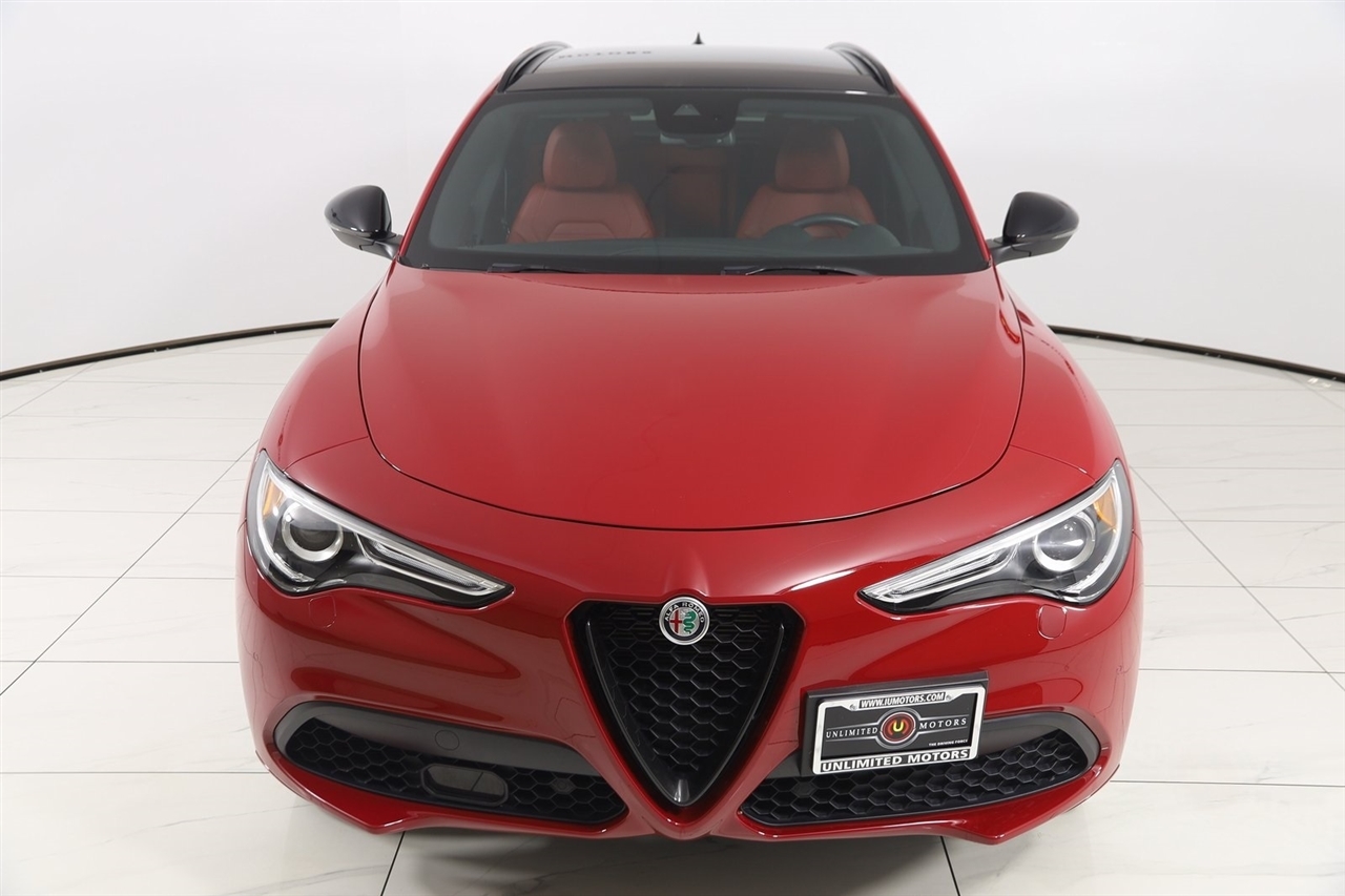 Alfa Romeo Stelvio  2022