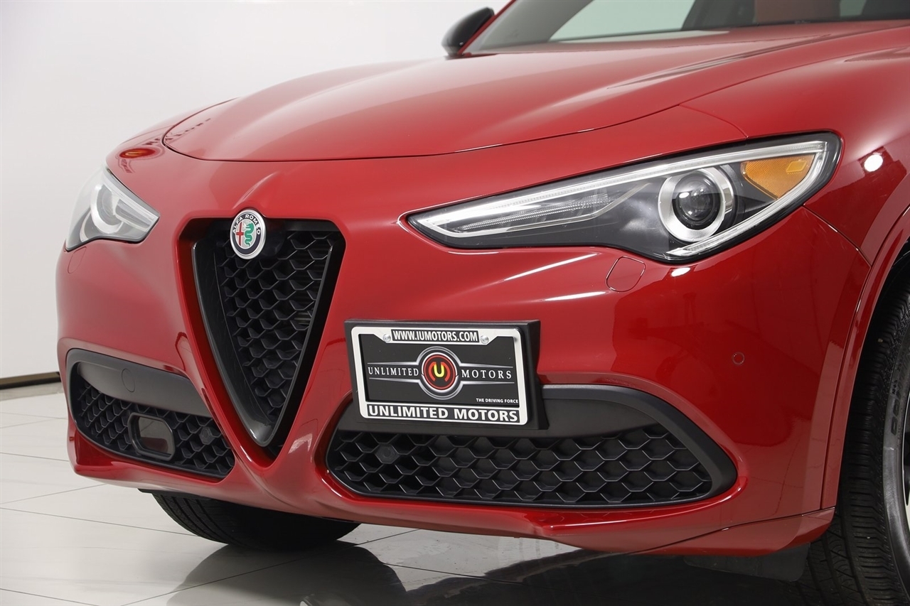 Alfa Romeo Stelvio  2022
