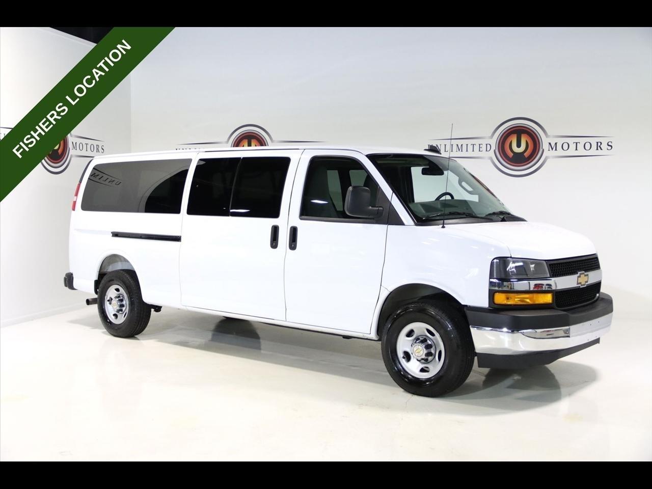 2025 Chevrolet Express Passenger LT
