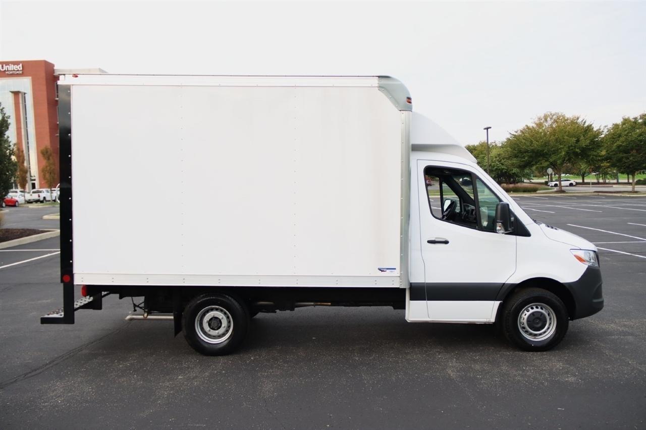 2024 Mercedes-Benz Sprinter Cab Chassis Base - Photo 19