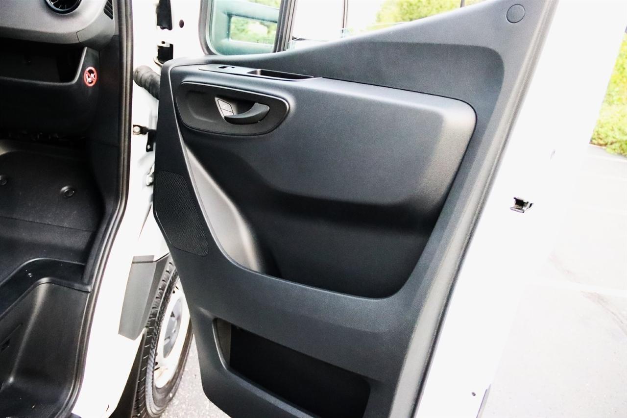 2024 Mercedes-Benz Sprinter Cab Chassis Base - Photo 31
