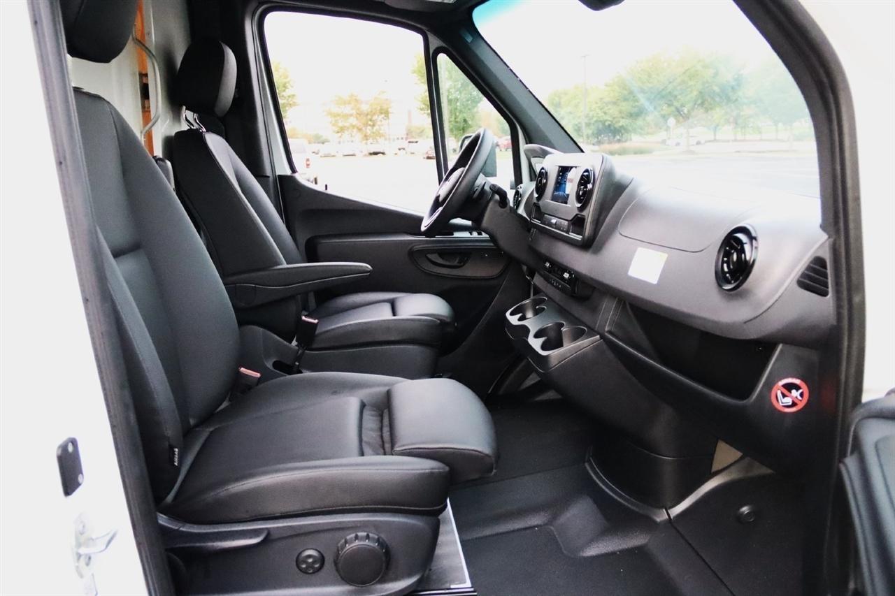 2024 Mercedes-Benz Sprinter Cab Chassis Base - Photo 34