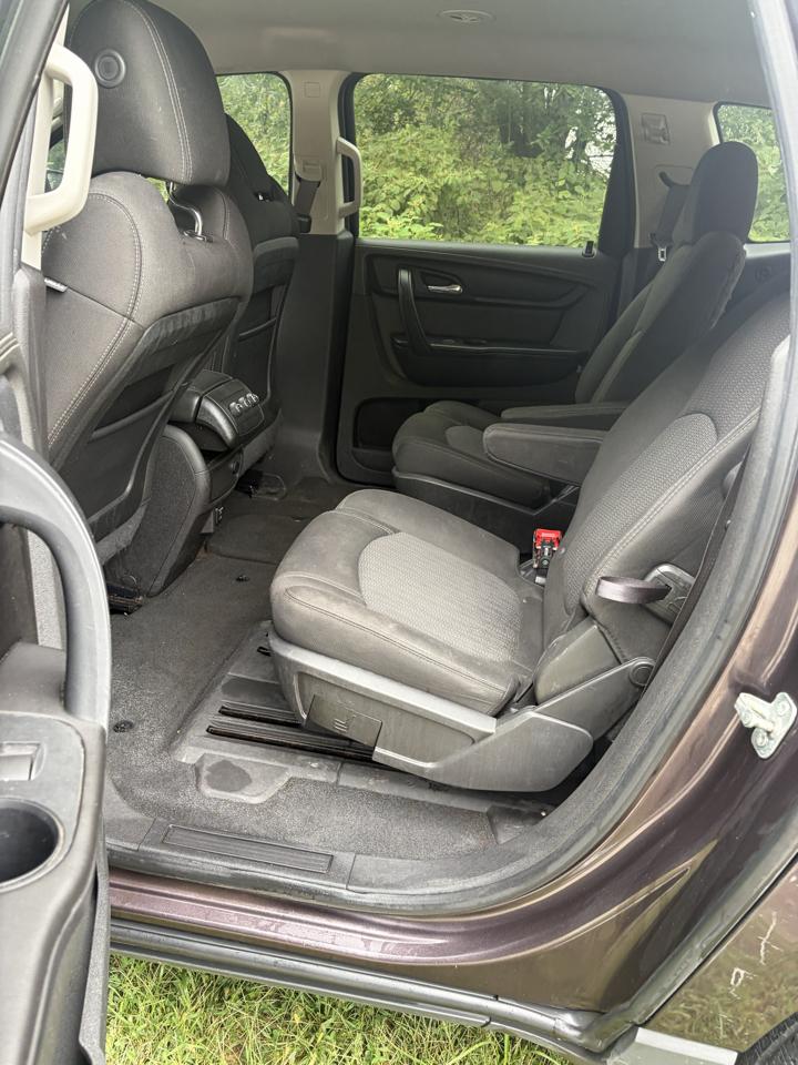 2015 Chevrolet Traverse 1LT - Photo 10