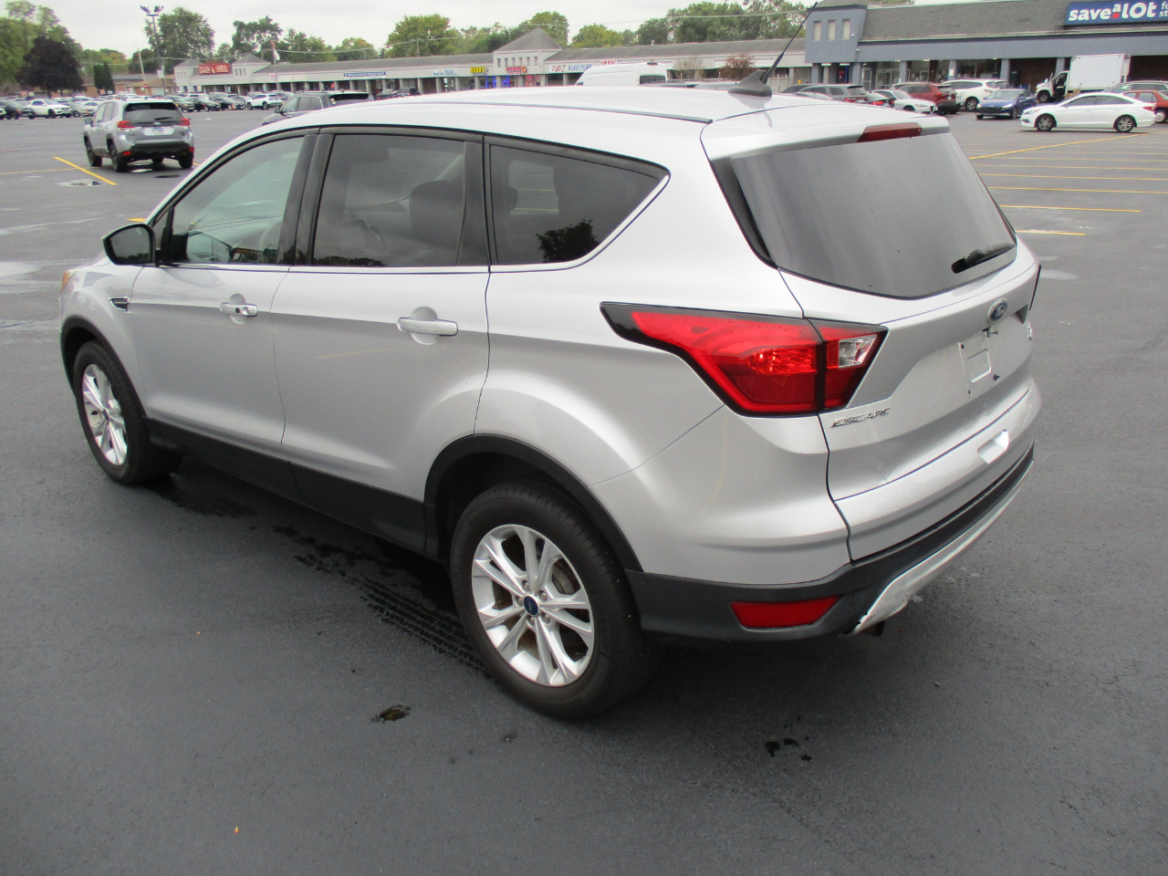 Ford Escape SE FWD 2019