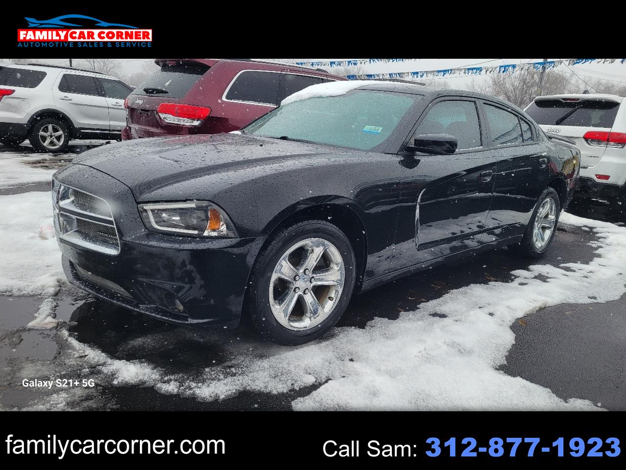 2014 Dodge Charger SE's photo